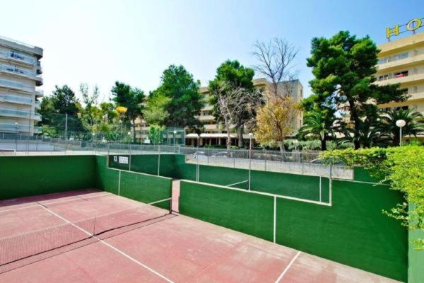 Larimar Big Swimming Pool Apartment Salou Exterior photo